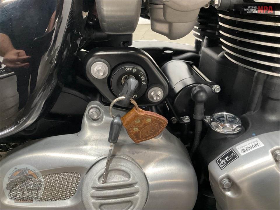 2020 Triumph BONNEVILLE SPEEDMASTER — фото 12