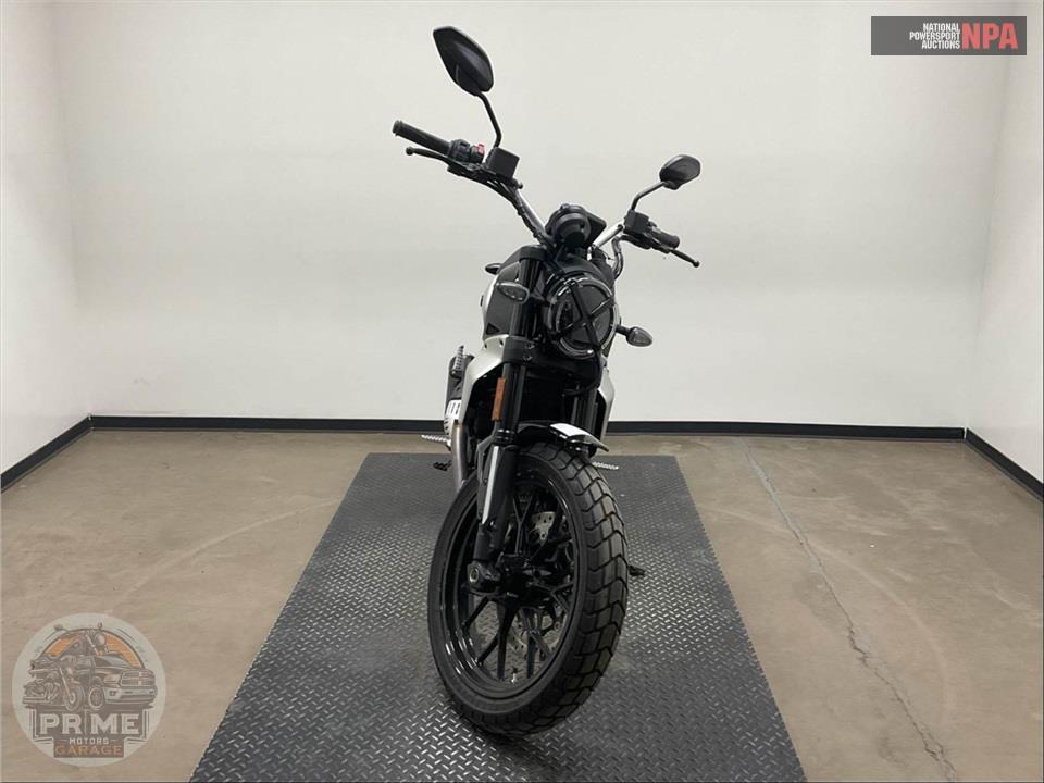 2024 Ducati SCRAMBLER 800 ICON — фото 2