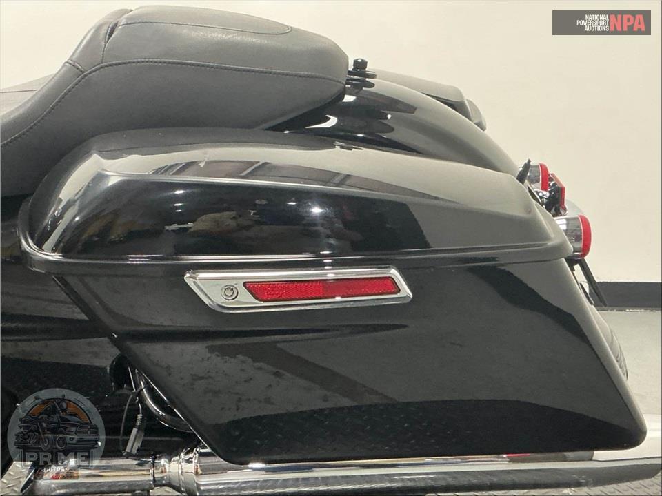 2020 Harley-Davidson FLHX STREET GLIDE — фото 35