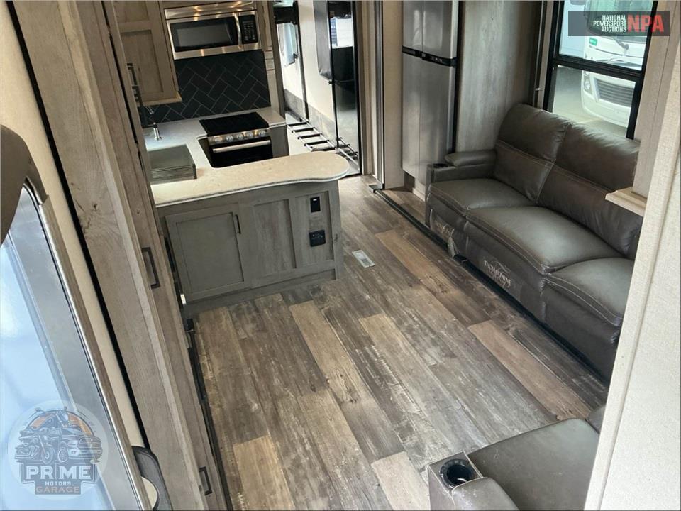 2020 Keystone Rv M-423 - RAPTOR TOY HAULER TOY HAULER SERIES — фото 6