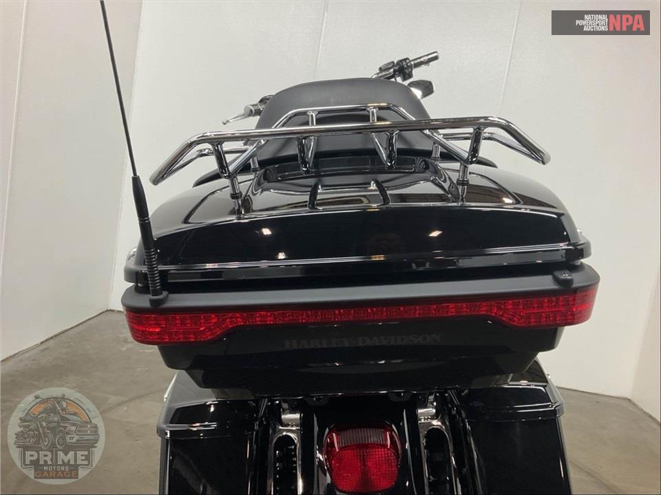 2019 Harley-Davidson FLHTK ULTRA LIMITED — фото 24