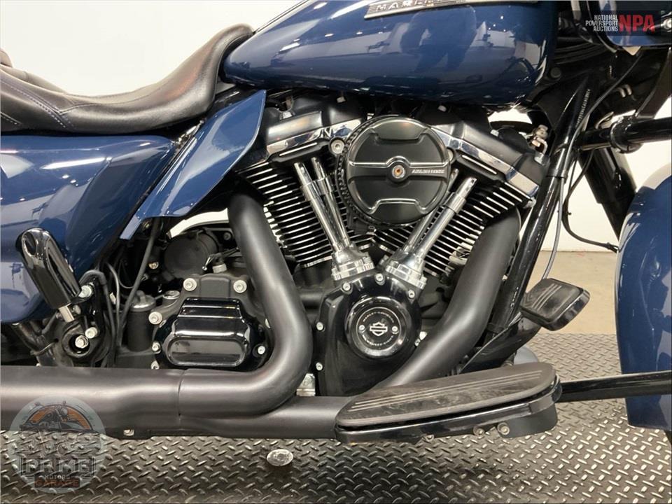 2019 Harley-Davidson FLTRXS ROAD GLIDE SPECIAL — фото 6