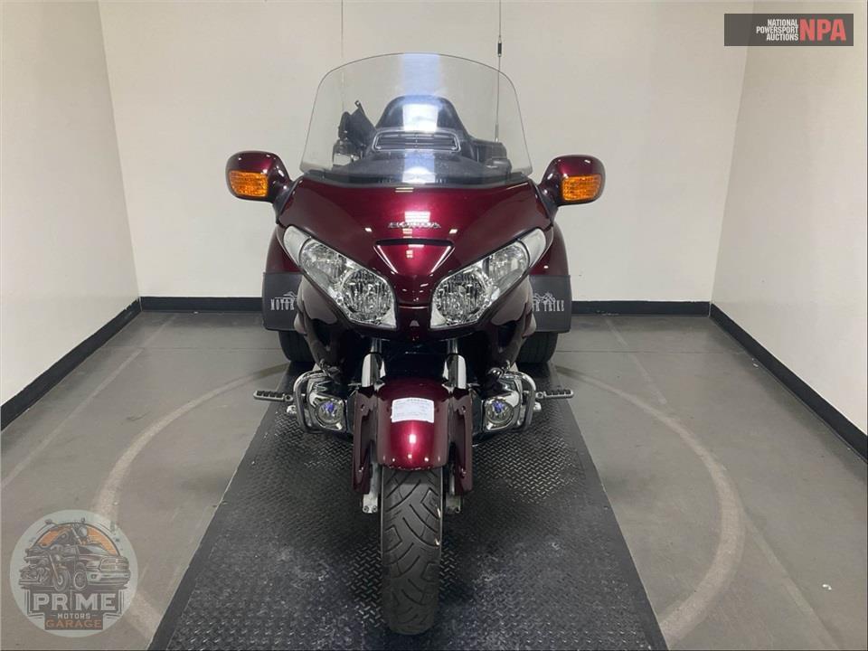2008 Honda GL1800HPNM8 GOLDWING — фото 2