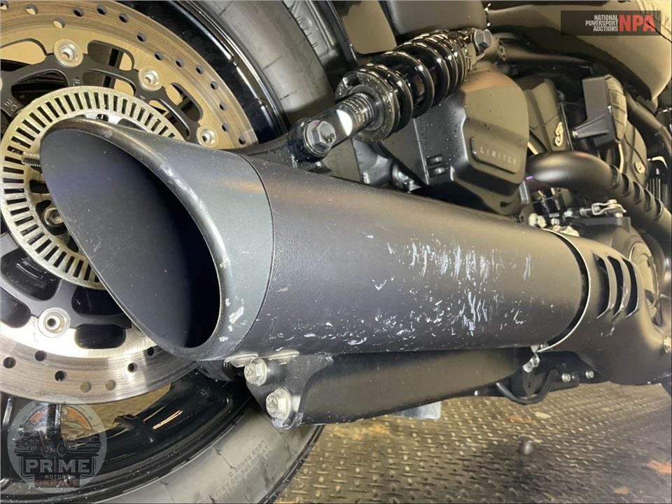 2025 Indian Motorcycle SCOUT BOBBER LIMITED WITH TECHNOLOGY PACKAGE (BLACK) — фото 25