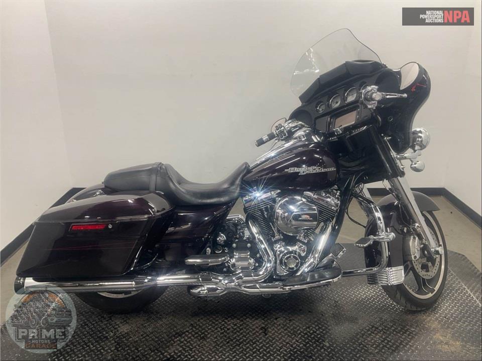 2014 Harley-Davidson FLHXS STREET GLIDE — фото 1