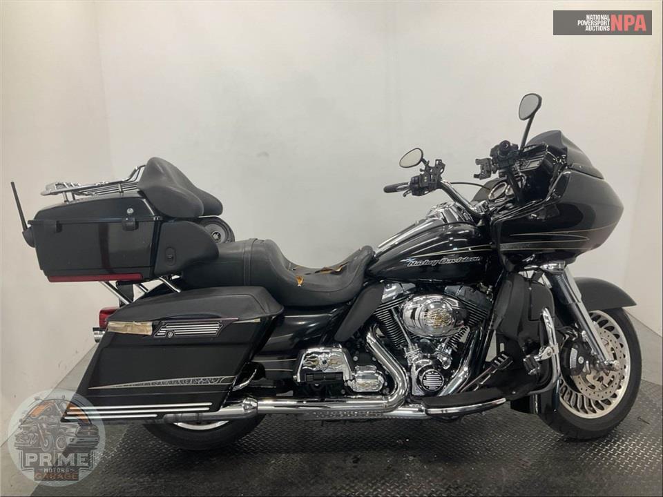2011 Harley-Davidson FLTRU ROAD GLIDE ULTRA — фото 1