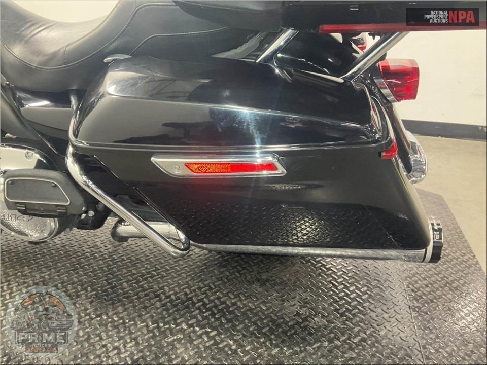 2019 Harley-Davidson FLHTK ULTRA LIMITED — фото 25