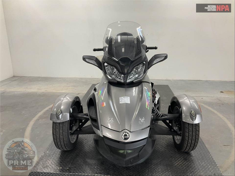 2013 Can-Am SPYDER RS SE5 — фото 2