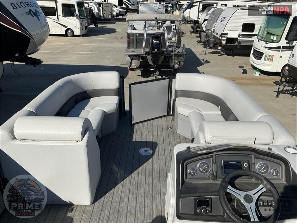 2023 Bentley Pontoons 220 NAVIGATOR LEGACY SERIES L=23/E=1 150HP MERC OB — фото 13