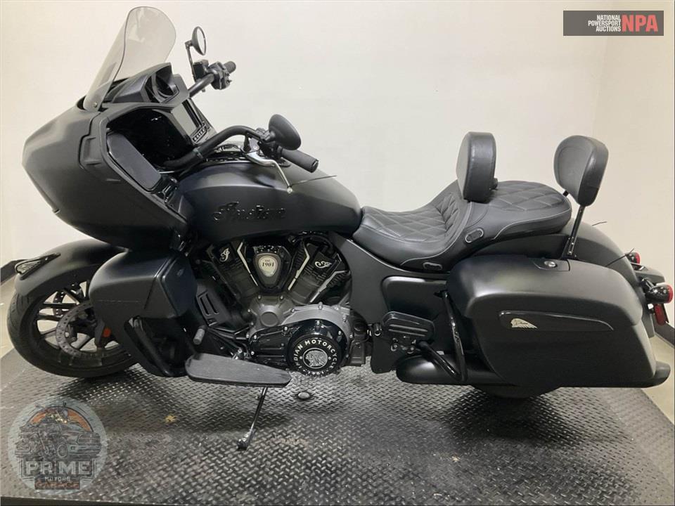 2023 Indian Motorcycle PURSUIT DARK HORSE PREMIUM (BLACK) — фото 3