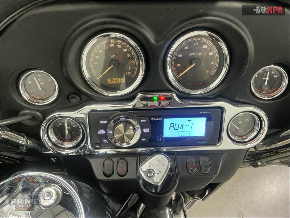 2008 Harley-Davidson FLHTCU ULTRA CLASSIC ELECTRA GLIDE — фото 5