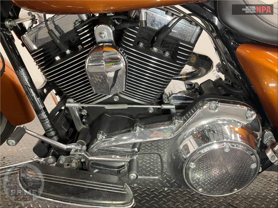 2014 Harley-Davidson FLHX STREET GLIDE — фото 7