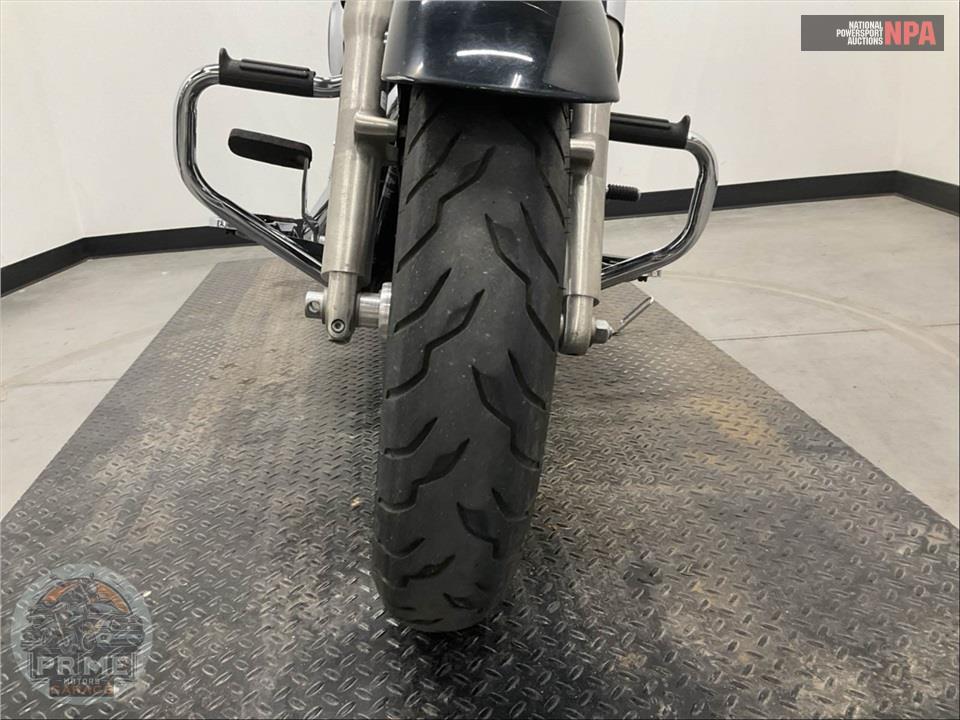 2013 Harley-Davidson FLD-103 DYNA SWITCHBACK — фото 21