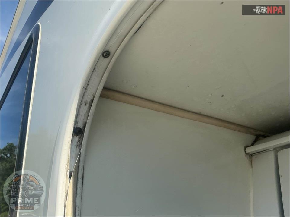 2012 Thor Motor Coach M-28A E350-V10 — фото 46