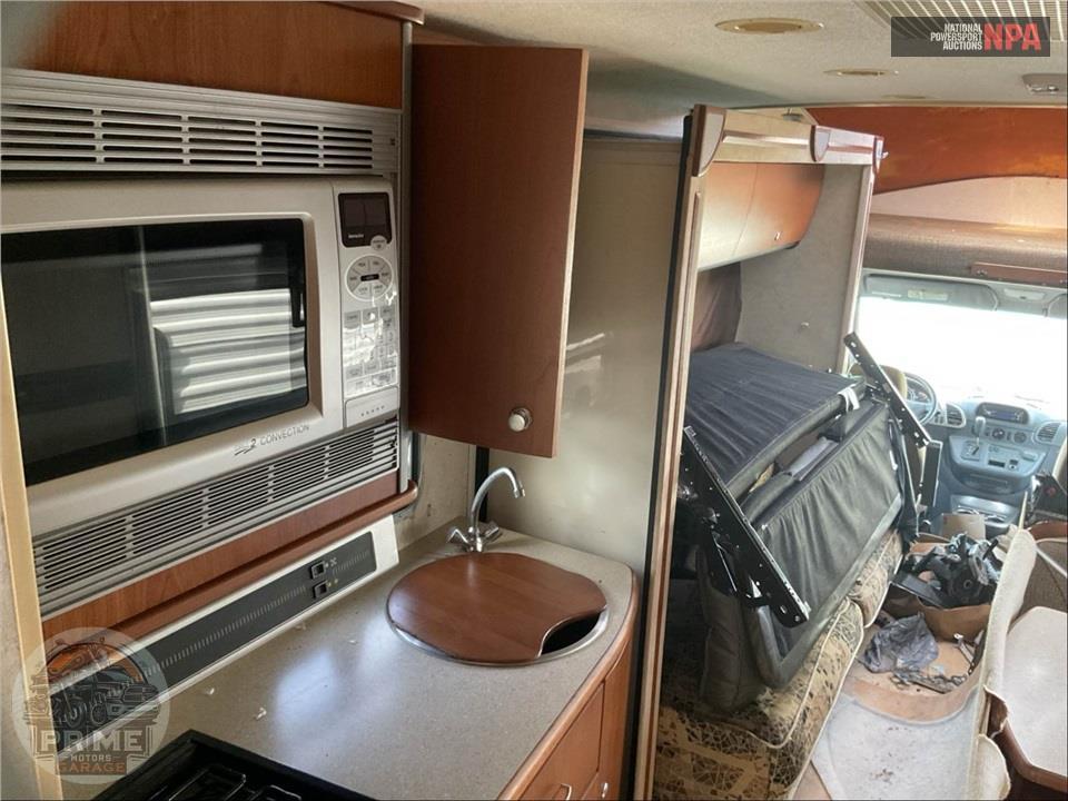 2006 Itasca M-23H-SPRINTER DIESEL (#) - NAVION SERIES — фото 5