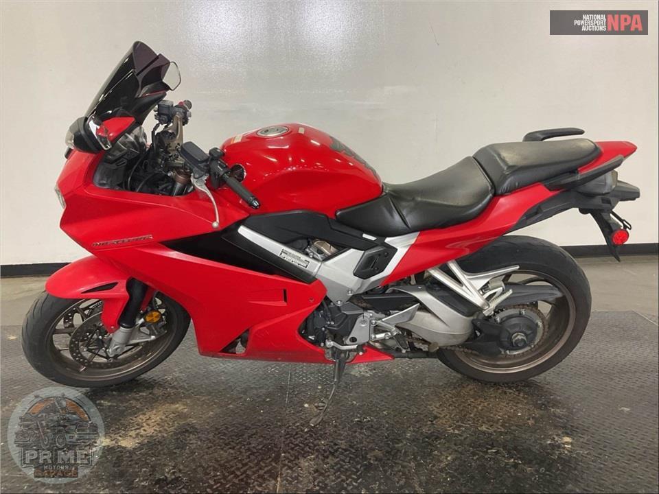 2014 Honda VFR800D INTERCEPTOR DELUXE — фото 3