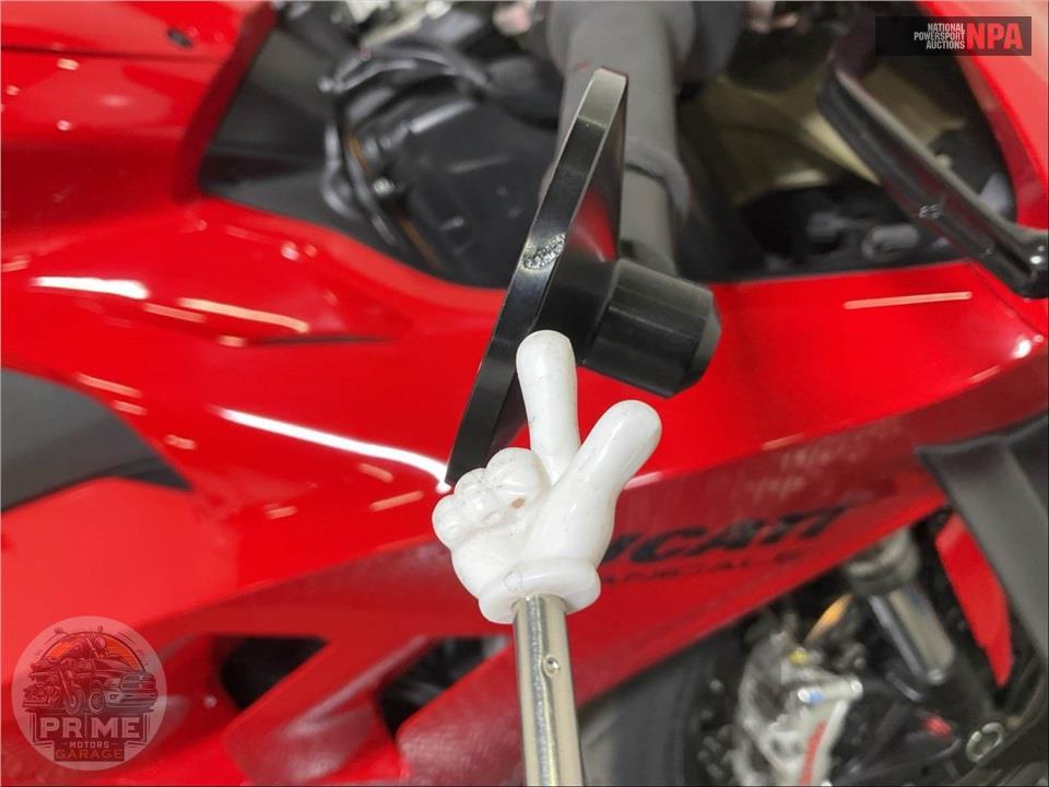 2023 Ducati PANIGALE V4 — фото 20