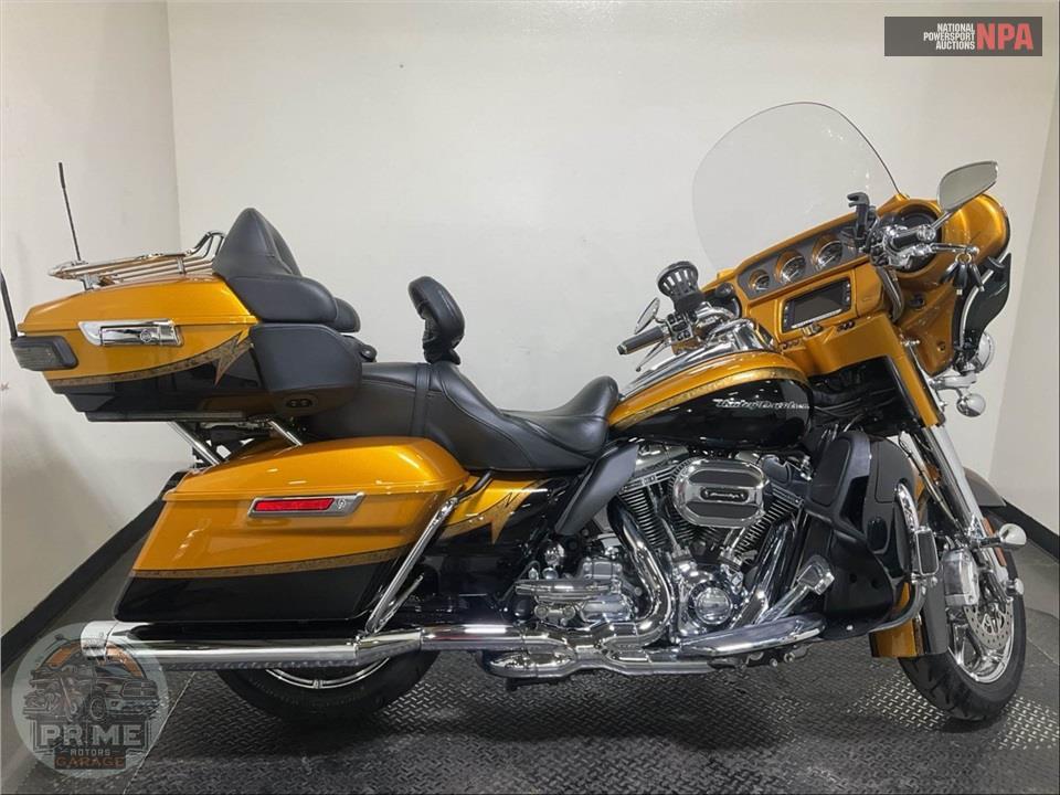 2015 Harley-Davidson FLHTKSE CVO ULTRA LIMITED — фото 1
