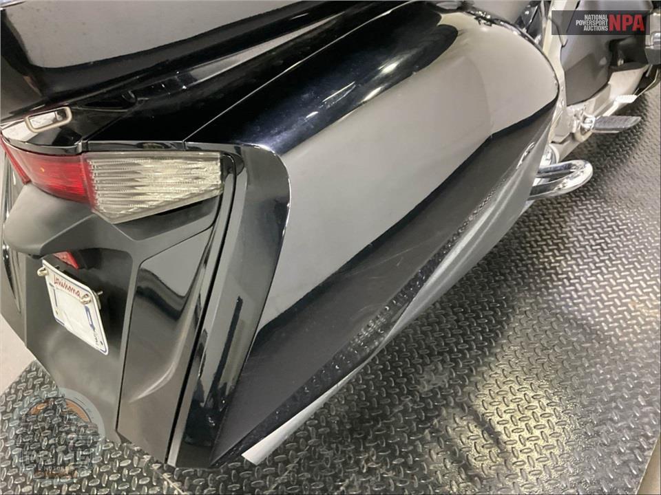 2015 Honda GL18HPMF GOLDWING — фото 34