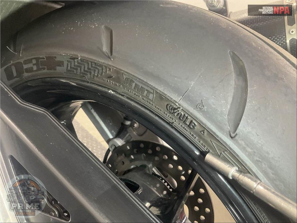 2018 Aprilia TUONO V4 1100 RR — фото 24
