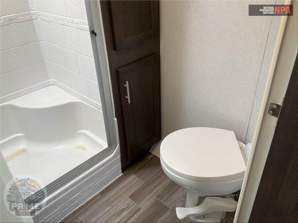 2019 Wildwood By Forest River M-39FDEN DLX Destination Series — фото 14