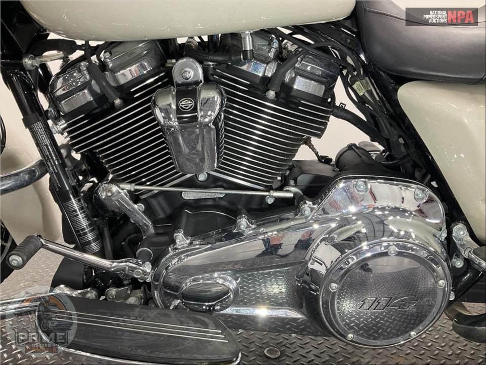 2022 Harley-Davidson FLHXS STREET GLIDE SPECIAL — фото 7