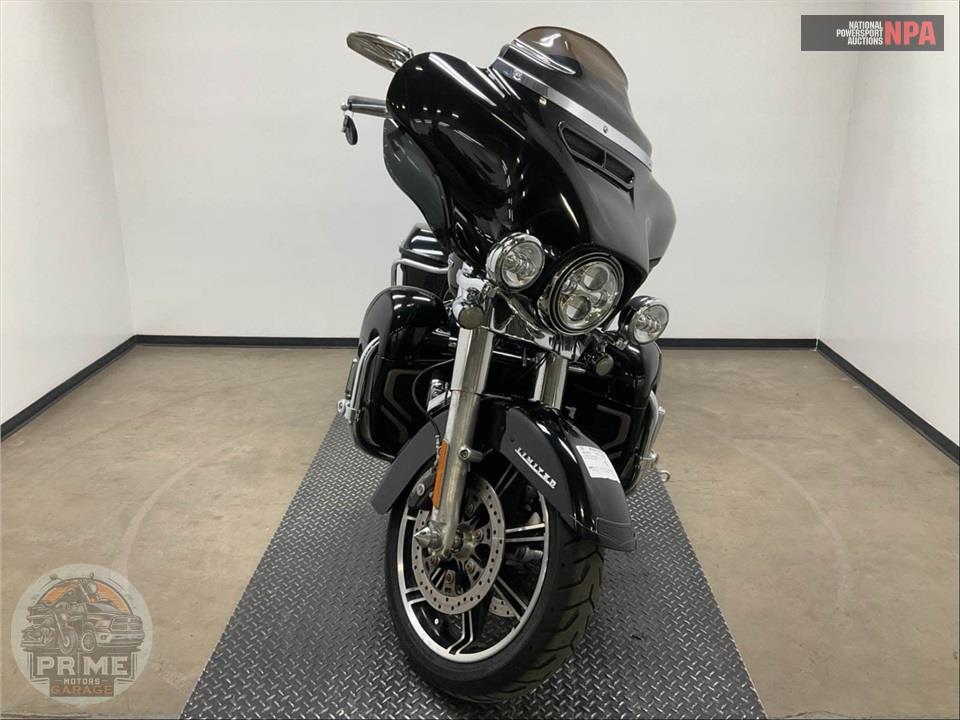 2022 Harley-Davidson FLHTK ULTRA LIMITED — фото 2
