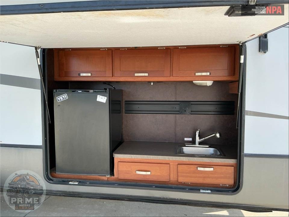 2013 Crossroads Rv M-4012 - ELEVATION TOY HAULER TOY HAULER SERIES — фото 47
