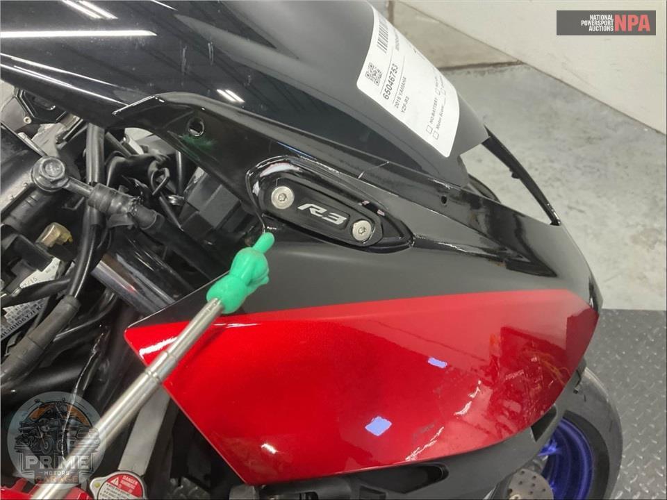 2015 Yamaha YZF-R3 — фото 31