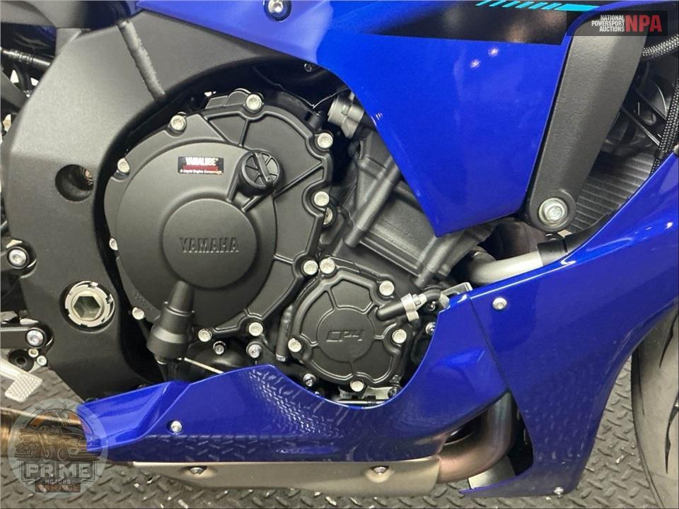 2025 Yamaha YZF-R1 — фото 6