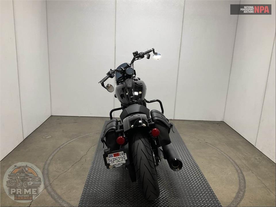 2025 Indian Motorcycle SPORT SCOUT LIMITED WITH TECHOLOGY PACKAGE (COLOR) — фото 4