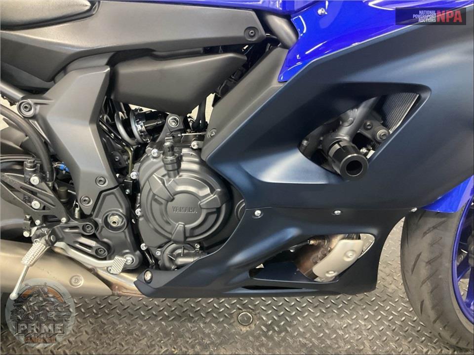 2024 Yamaha YZF-R7 — фото 7
