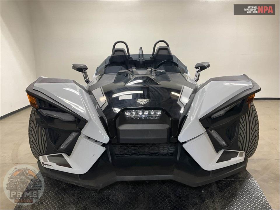 2024 Polaris SLINGSHOT SLR AUTODRIVE — фото 2