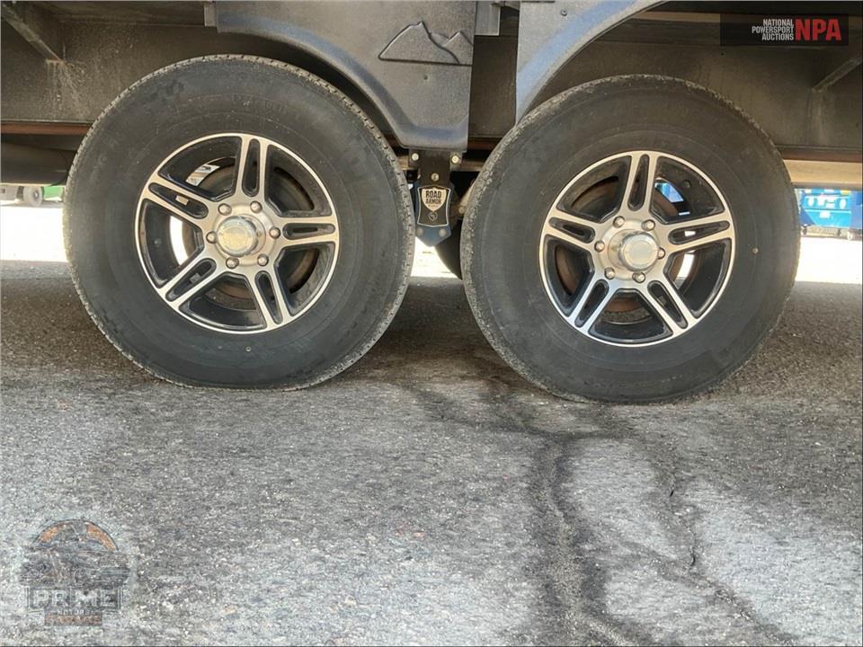 2019 Keystone Rv M-368 MBI - COUGAR FIFTH WHEEL SERIES — фото 37