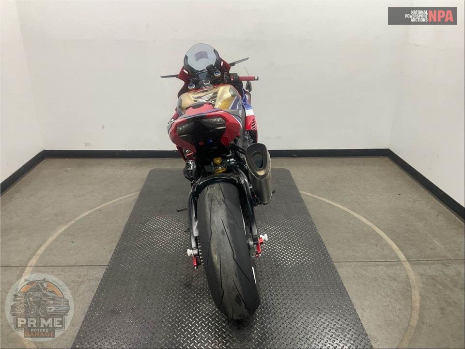 2021 Honda CBR1000RR-R FIREBLADE SP — фото 4
