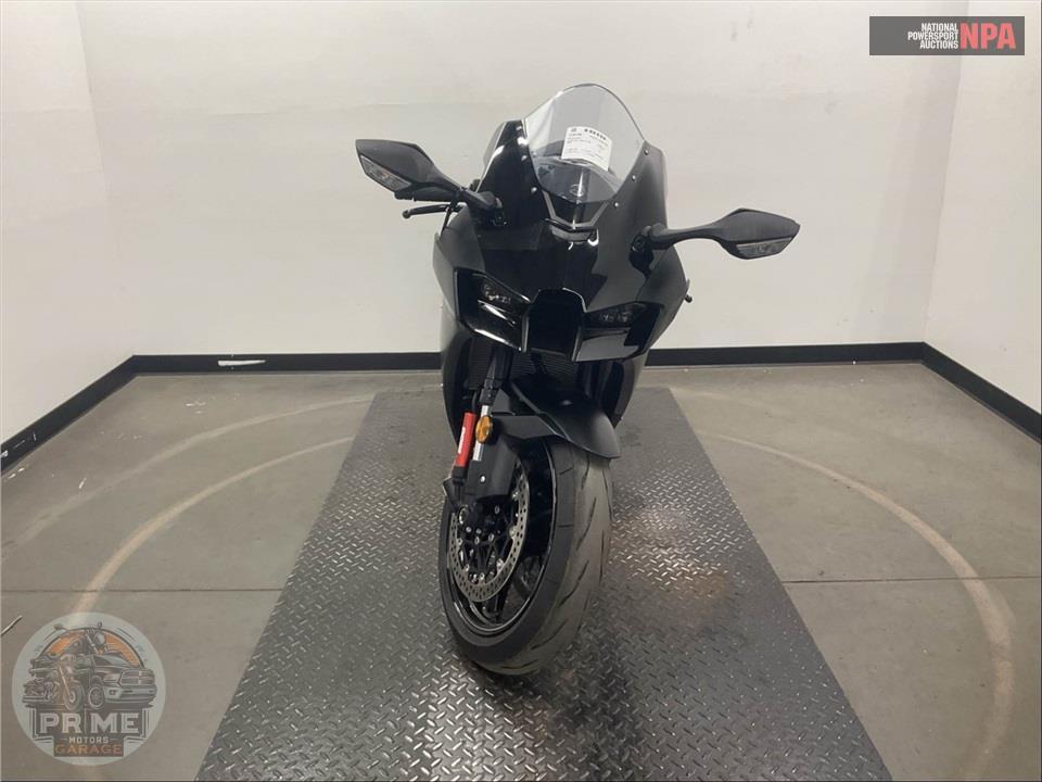 2025 Kawasaki ZX1002LSFAL NINJA ZX-10R (ABS) — фото 2