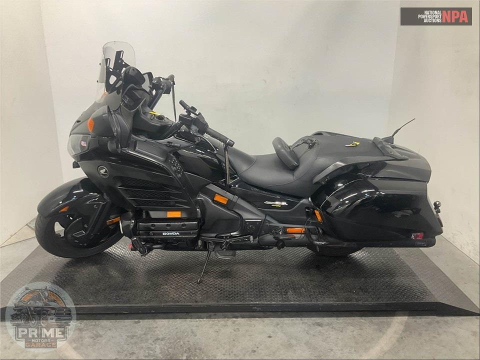 2013 Honda GL1800BD GOLDWING F6B — фото 3