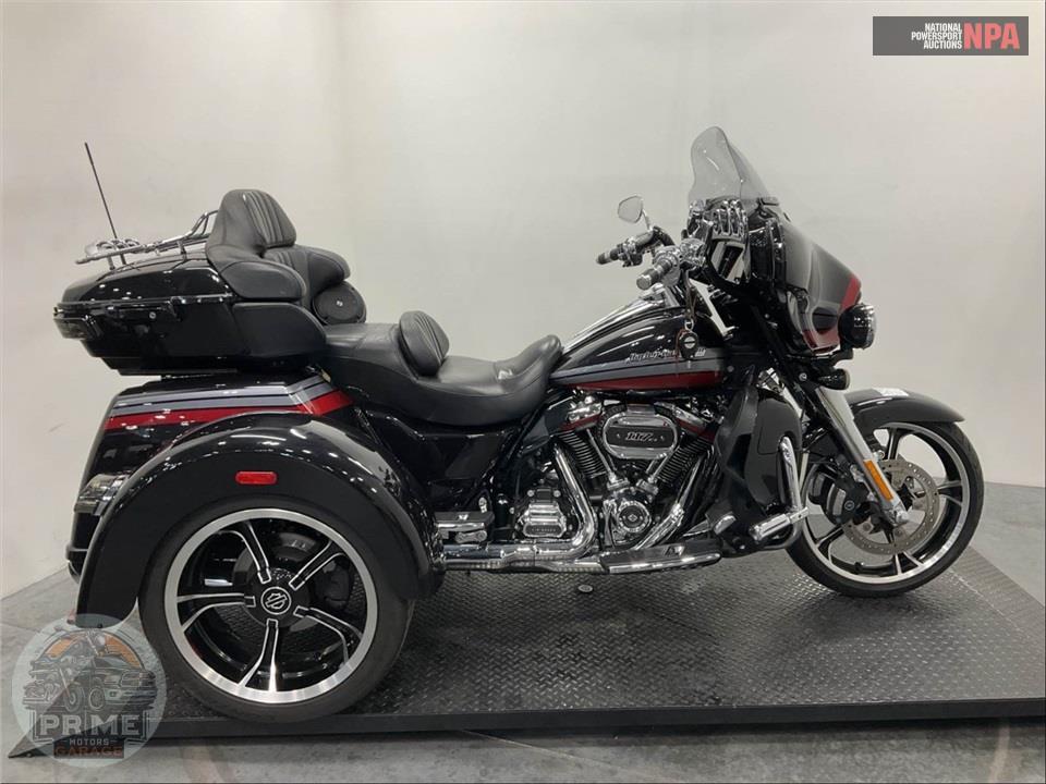 2020 Harley-Davidson FLHTCUTGSE CVO TRI GLIDE — фото 1