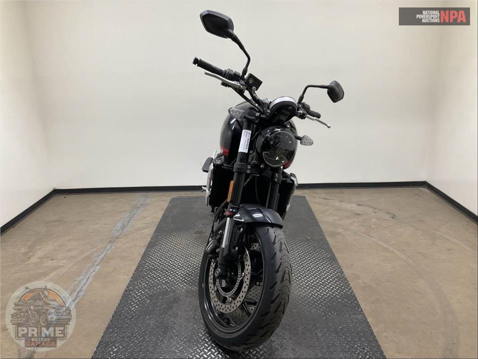 2022 Triumph TRIDENT (BLACK) — фото 2