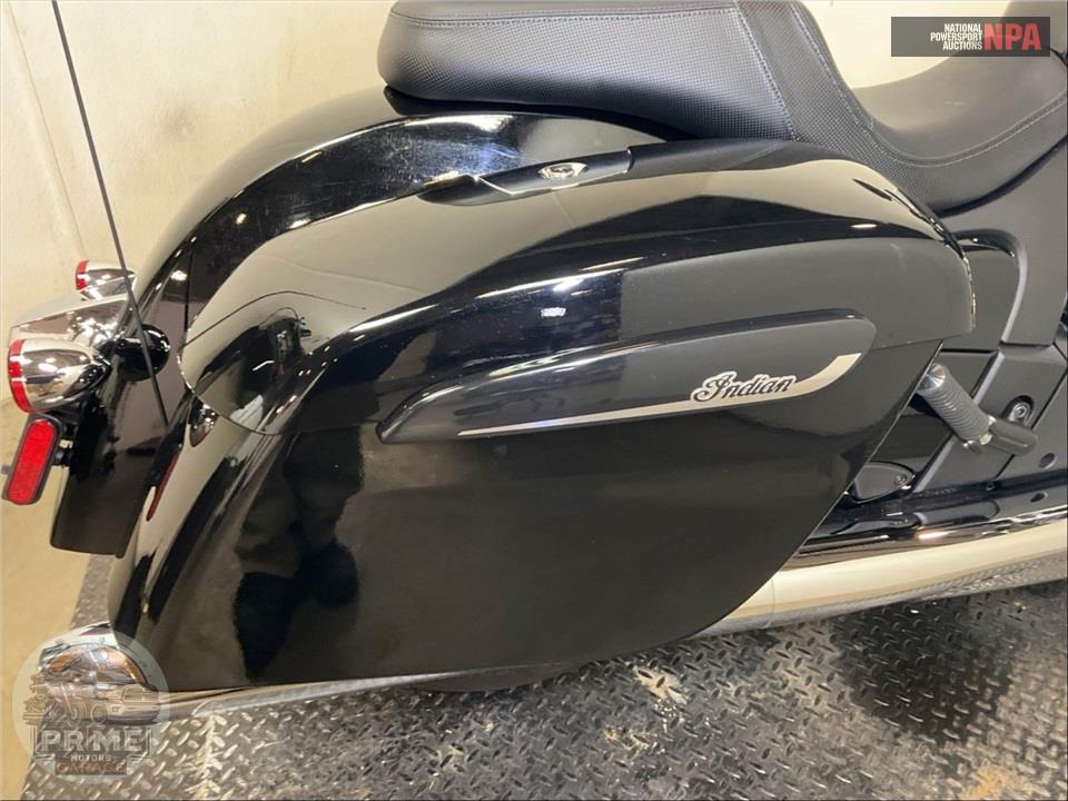 2024 Indian Motorcycle CHALLENGER (SMOKE) — фото 16