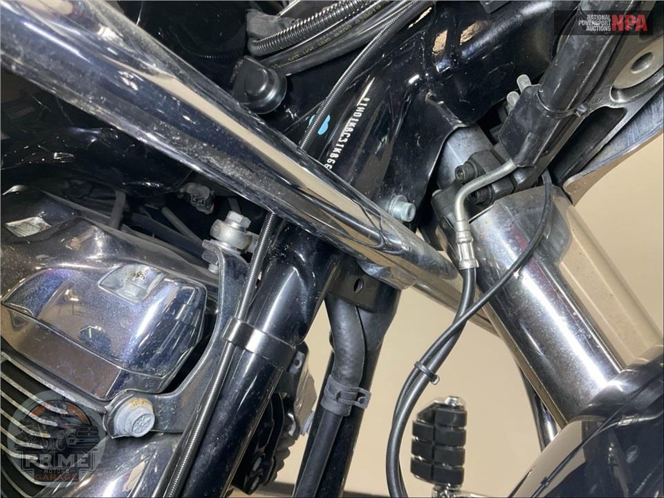 2019 Harley-Davidson FLHX STREET GLIDE — фото 13
