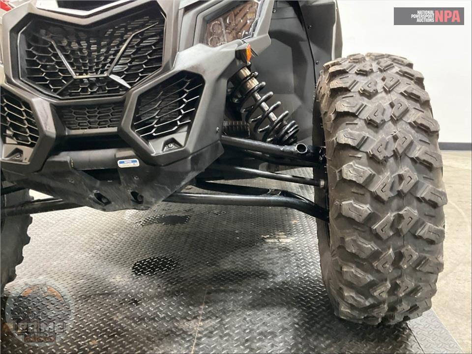 2025 Can-Am MAVERICK X3 MAX DS TURBO (RED & SILVER) — фото 20