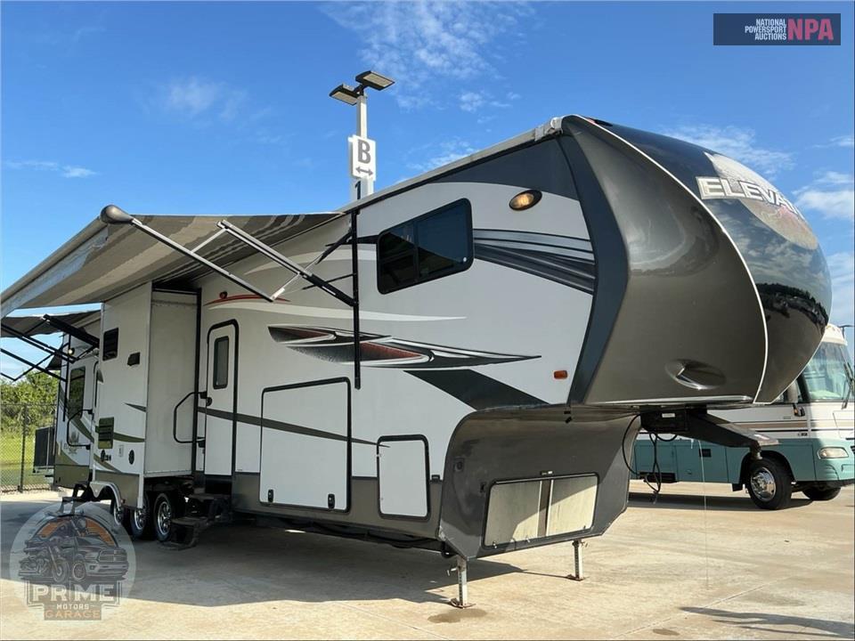 2013 Crossroads Rv M-4012 - ELEVATION TOY HAULER TOY HAULER SERIES — фото 1