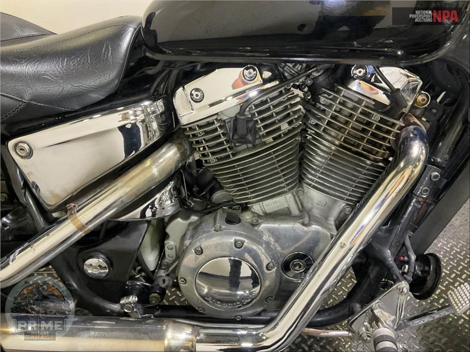 2002 Honda VT1100C2 SHADOW SPIRIT — фото 6