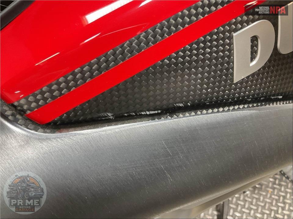 2013 Ducati DIAVEL CARBON — фото 14