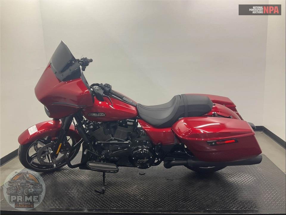 2025 Harley-Davidson FLHX STREET GLIDE — фото 3