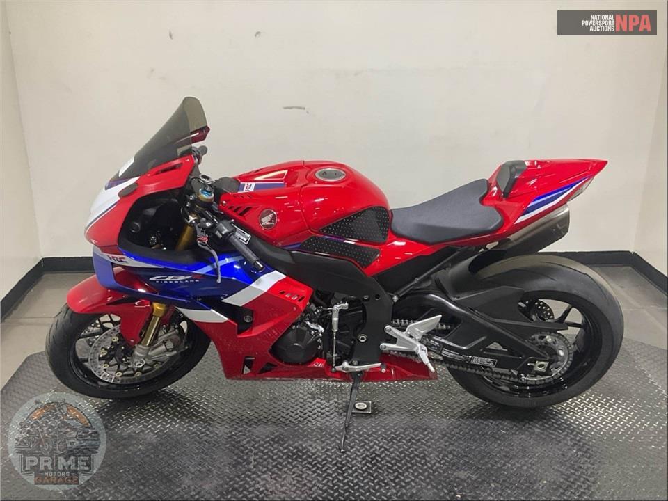 2025 Honda CBR1000RR-R FIREBLADE SP — фото 3