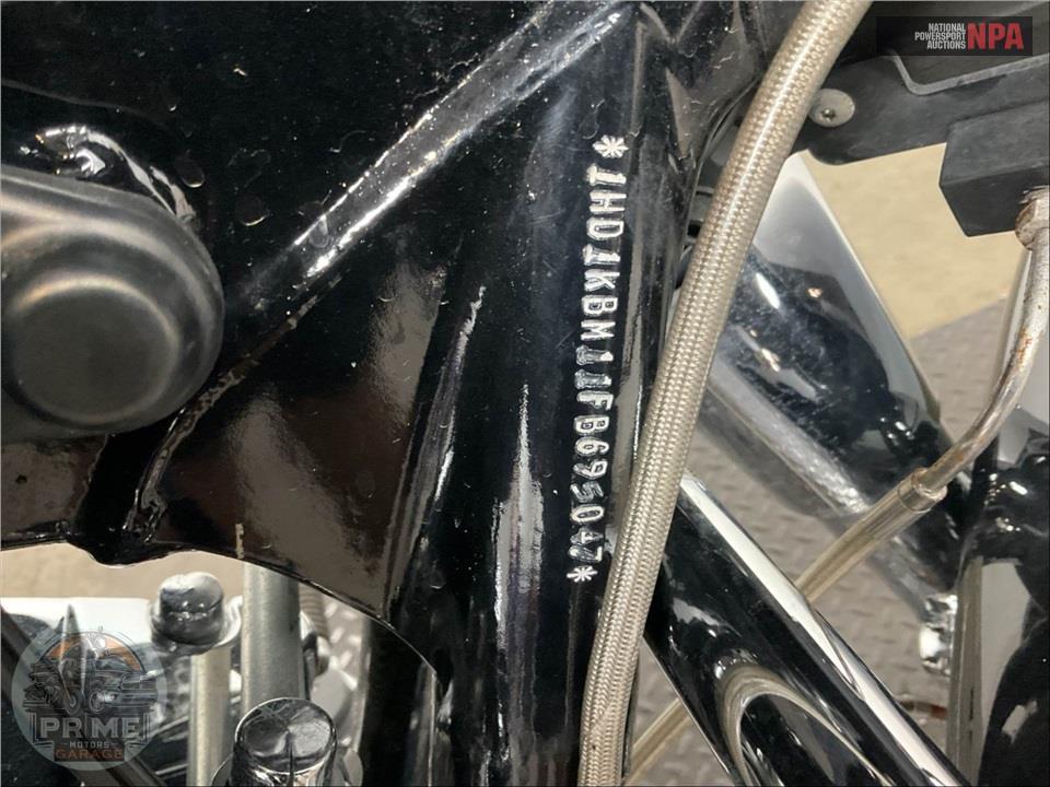 2015 Harley-Davidson FLHX STREET GLIDE — фото 27