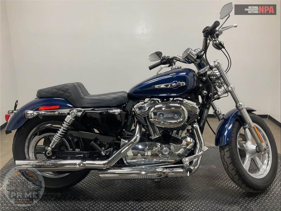 2012 Harley-Davidson XL1200C — фото 1