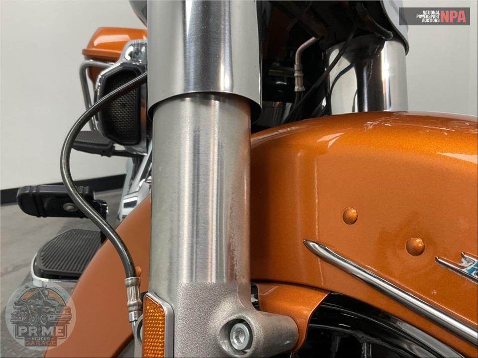 2014 Harley-Davidson FLHR ROAD KING — фото 39